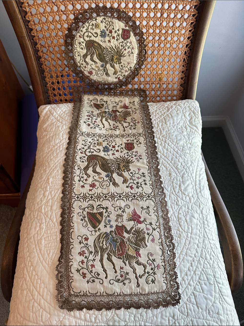 Rosel Erzeugnisse W. Germany Silk Tapestry Set Medieval Lion Fleur  de Lis Decor